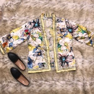 CHICO’s Beautiful Silk Kimono style Jacket- floral